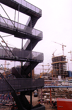infobox.gif (65310 bytes)
