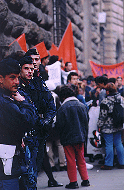 protest.gif (69287 bytes)
