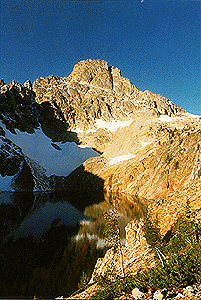 fromlake.gif (52923 bytes)
