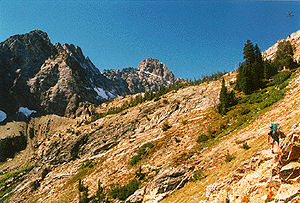 traverse.gif (58357 bytes)