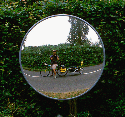 ir-mirror.gif (91096 bytes)