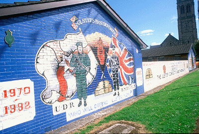 ir-mural1.gif (76945 bytes)